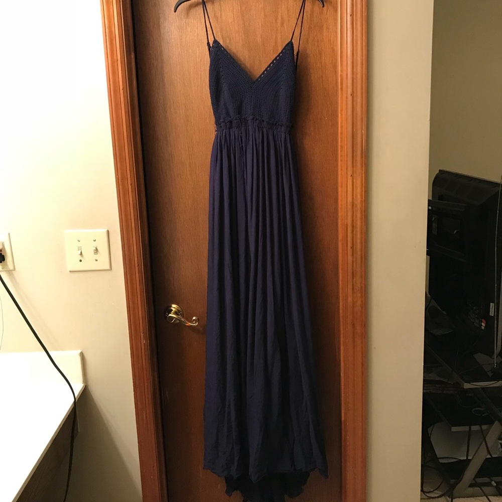 Dress - Picture 3 of 6